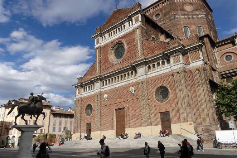 7 lieux à voir à Pavie et dans sa région en Italie, Cathédrale de Pavie