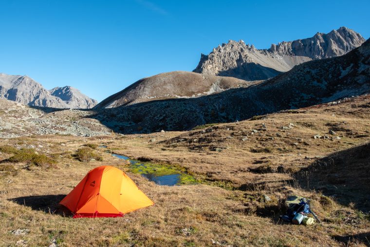 5 micro-aventures en tente dans les Alpes