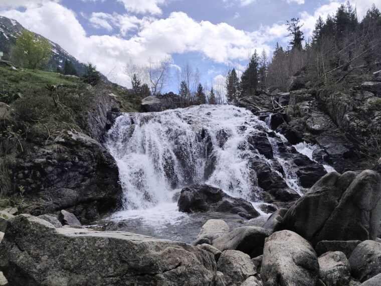 …et cascades dans le parc national d'Aigüestortes.